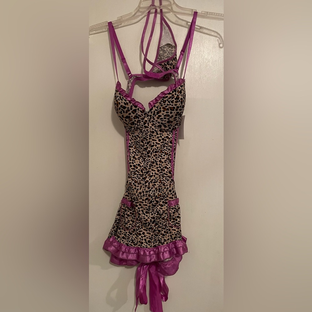 Rampage 💜 Medium Leopard Print Women's Intimates Collection. Tie n back.